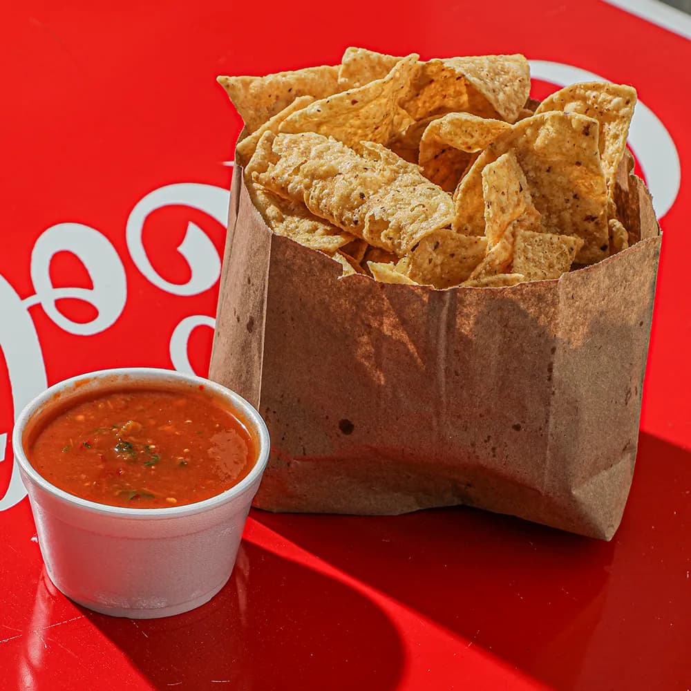 Salsa & Chips